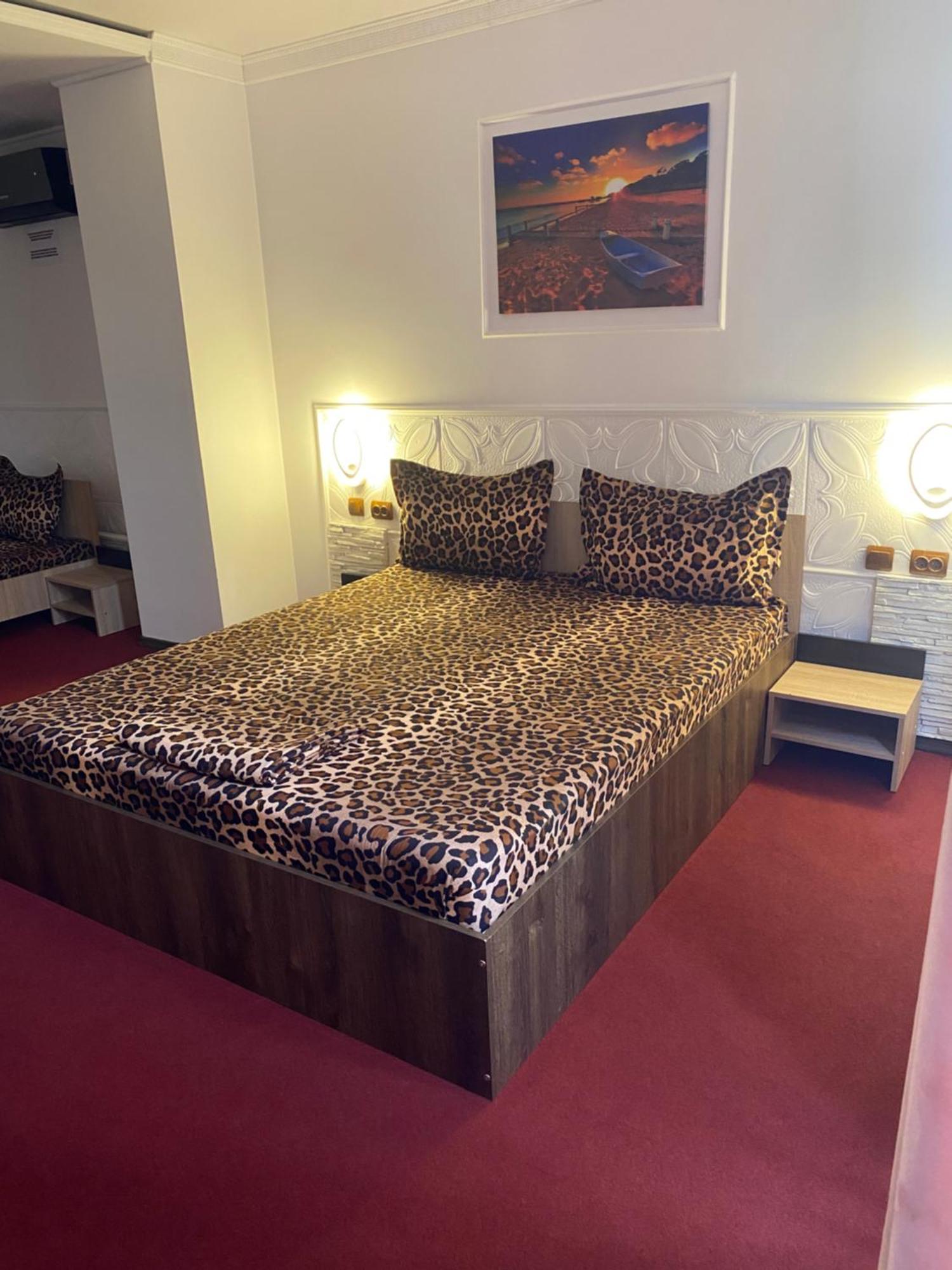 Karra Hotels Voluntari Экстерьер фото